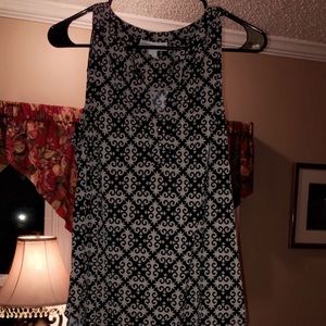 Super trendy tan and black tank top